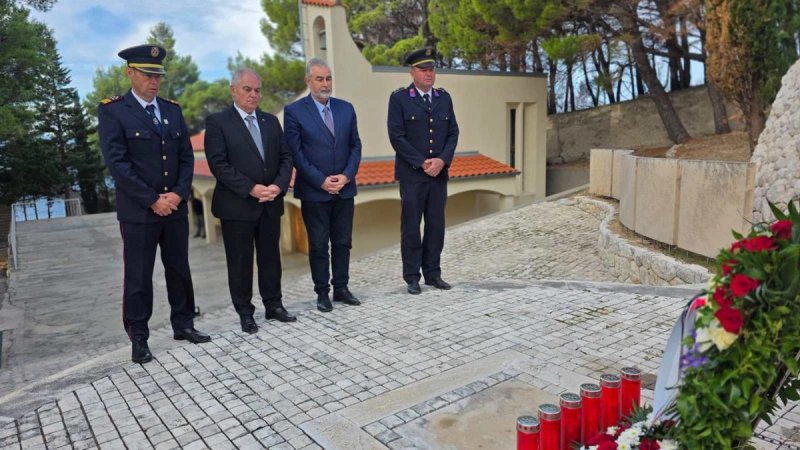 Omiš se prisjeća žrtava velike tragedije: Boban poslao emotivnu poruku obiteljima stradalih u požaru