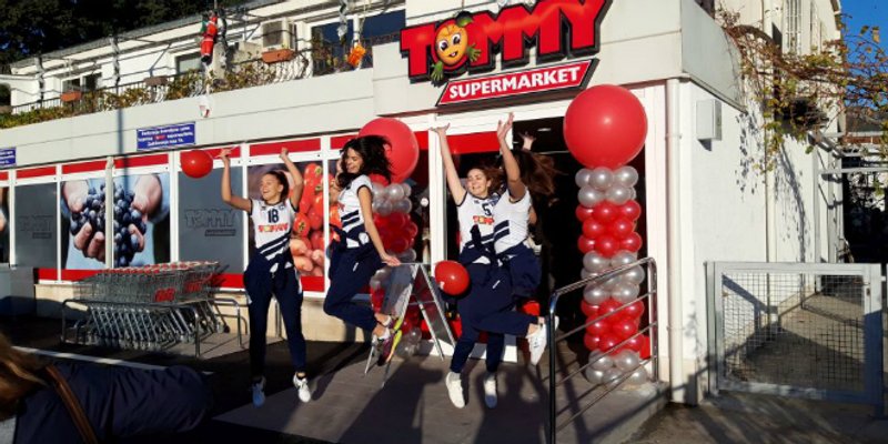 Otvoren renovirani supermarket Tommy u Kaštel Štafiliću