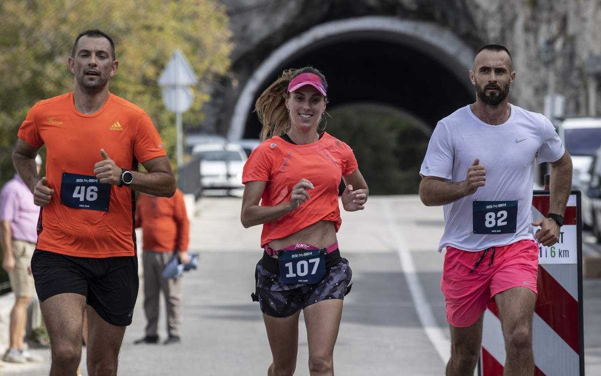 Trči kanjonom, gradom, uz rijeku i plaže – još mjesec dana do 10. Omiškog polumaratona!