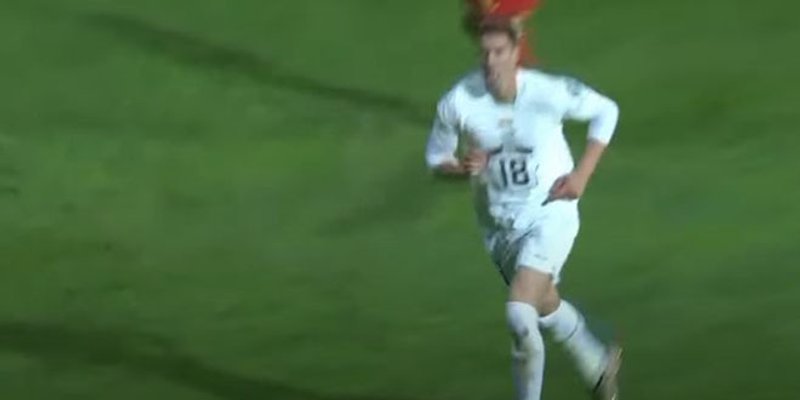 Srbija s dva gola Vlahovića svladala Crnu Goru