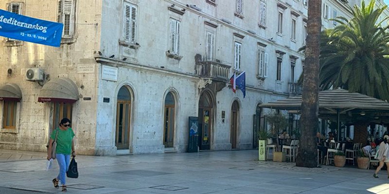 SMETAJU Nema više štekata na početku Rive, Veneranda zatvara vrata