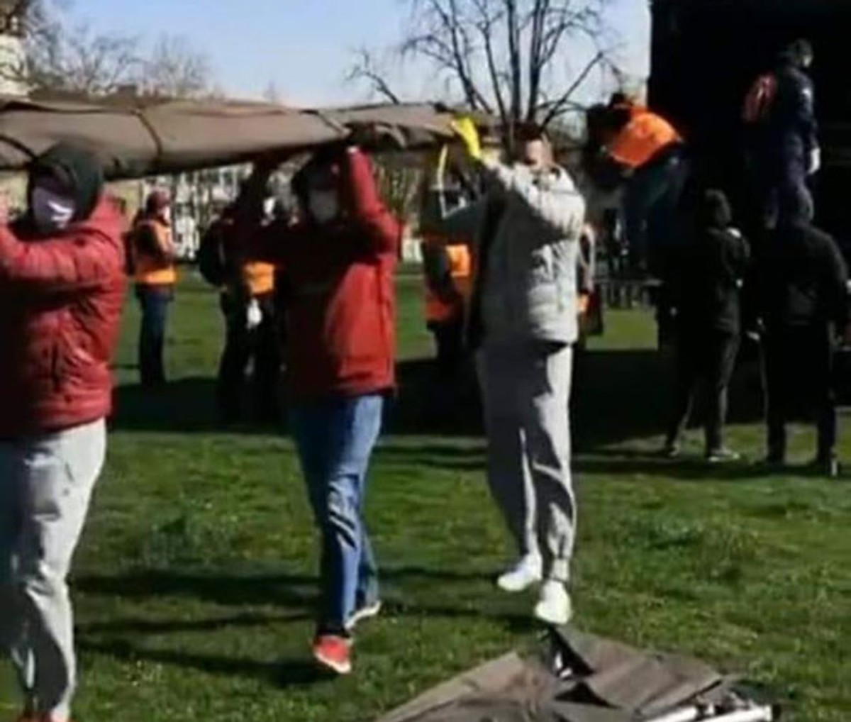 SVI ZA HRVATSKU: Torcida u Zagrebu pomagala nakon razornog potresa! 