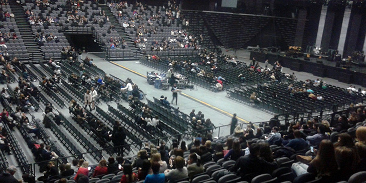 Završio odličan koncert, Doris Dragović plakala na pozornici