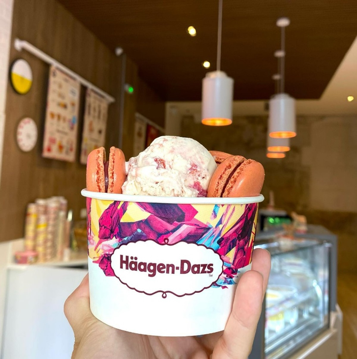 ČAROBNA JESEN I KREMASTI UŽITCI U HÄAGEN-DAZSU: 24 vrste najukusnijih kuglica, belgijski wafflei, caramel capuccino, molten lava cake 