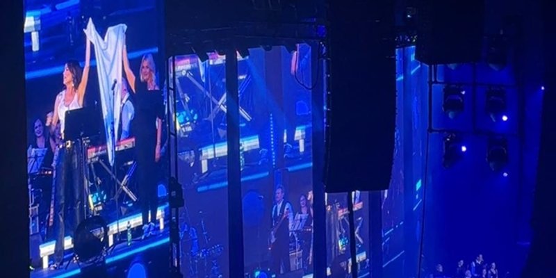 VIDEO Severina podigla bijelu majicu: 'Kad kukavice pod maskama prite nekoj dici u ime nacije, roda ili boje kože, znamo da prite svoj našoj dici'