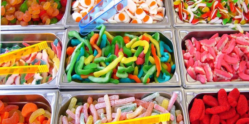 Zašto vrijedi na 30 dana izbaciti rafinirani šećer iz prehrane?