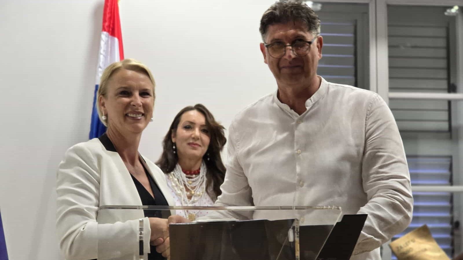 POTPISAN VAŽAN SPORAZUM 'Migracije su dio identiteta gotovo svake imotske obitelji'
