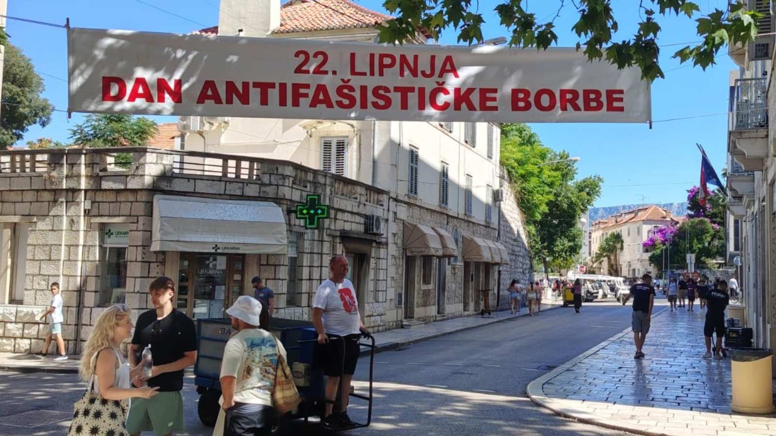 FOTO Poruke u centru Splita: Podsjetnik na Dan antifašističke borbe