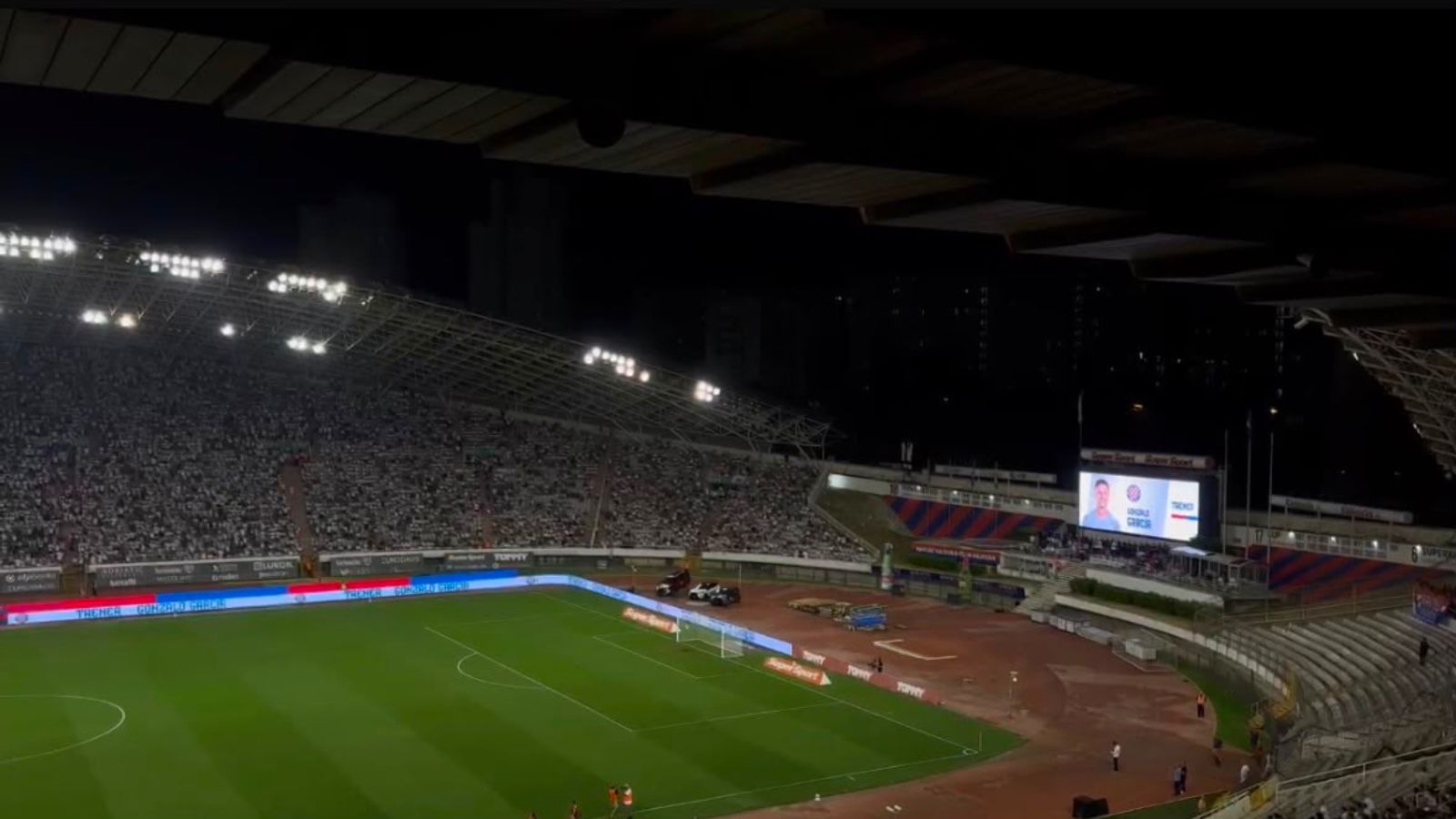VIDEO: Garciji dio Poljuda ponovno zviždao, značajan dio pljeskao!