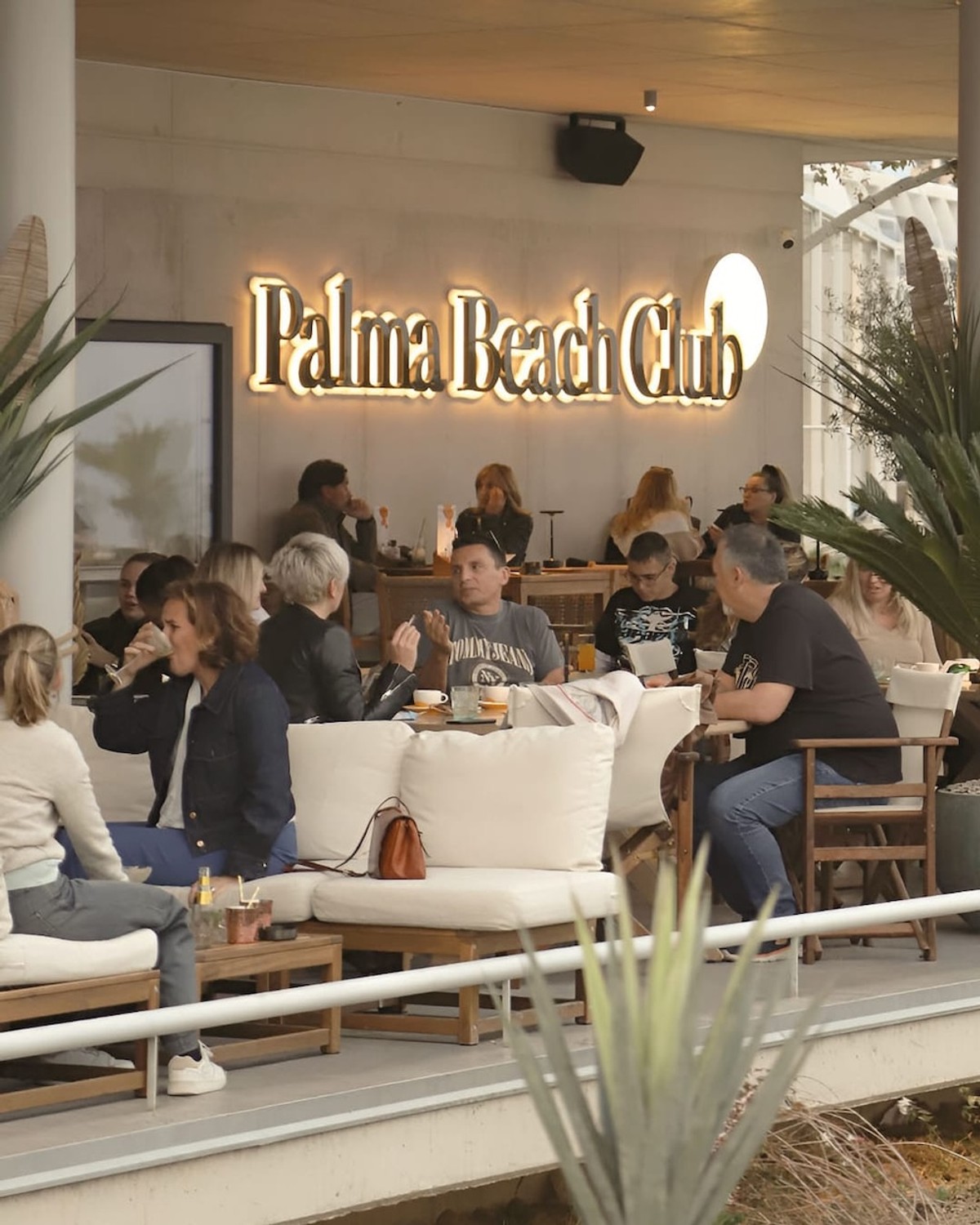 Palma Beach Club na Žnjanu najavljuje - Palma Burger Week i ostale gušte u prosincu!