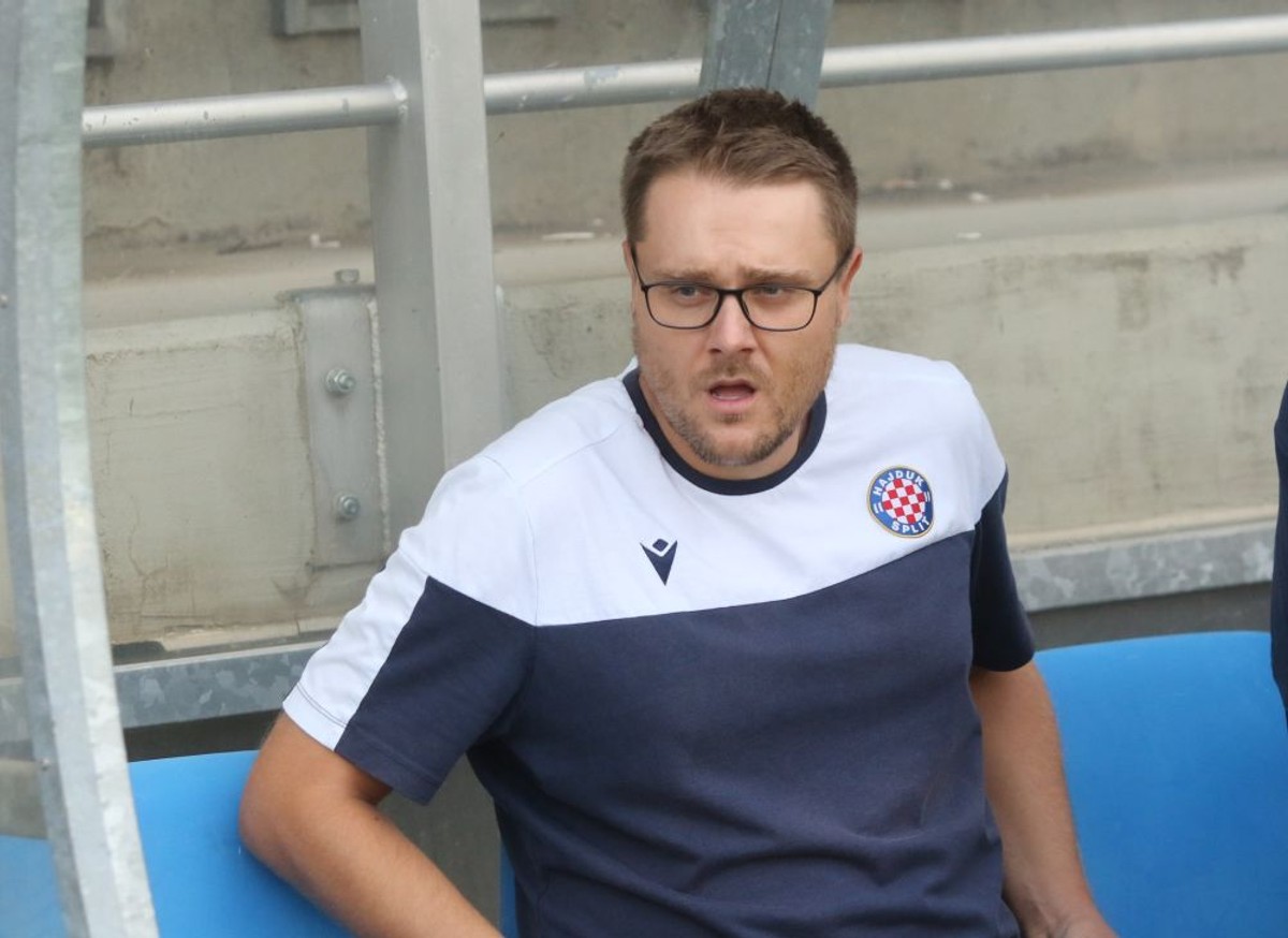 Dugopolje - Hajduk II (tribine) | Foto: Ivica Čavka