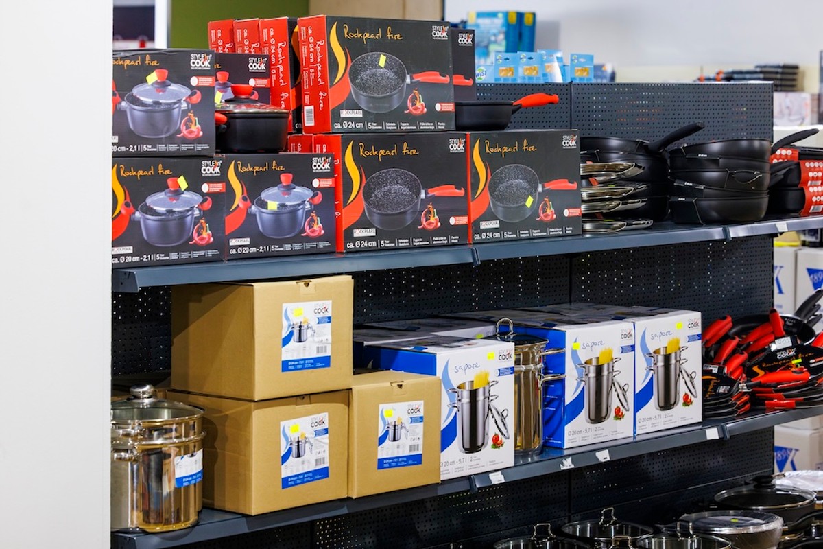 Kreće totalno ludilo u Kaštelima, poznati outlet šokirao niskim cijenama: Od danas imaju kućanske aparate, alat, bazene, jacuzzije...