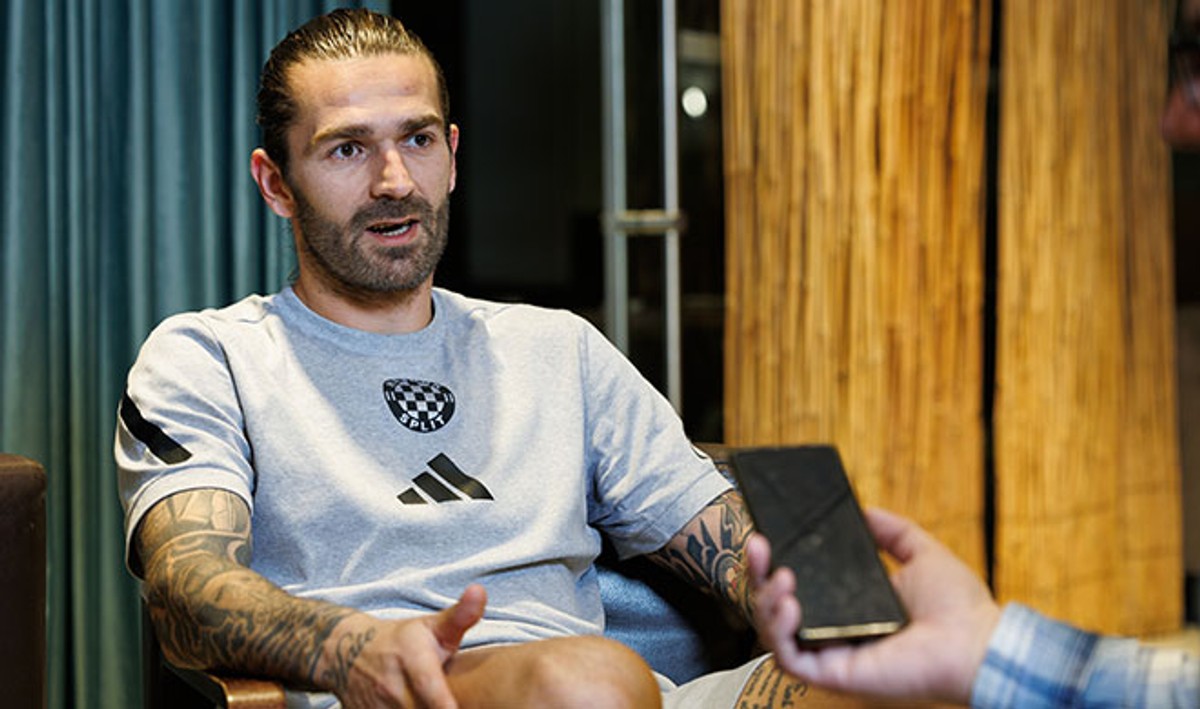 INTERVJU: Marko Livaja o šansama Hajduka za titulu, Gattusu, padelu, hrvatskoj reprezentaciji...