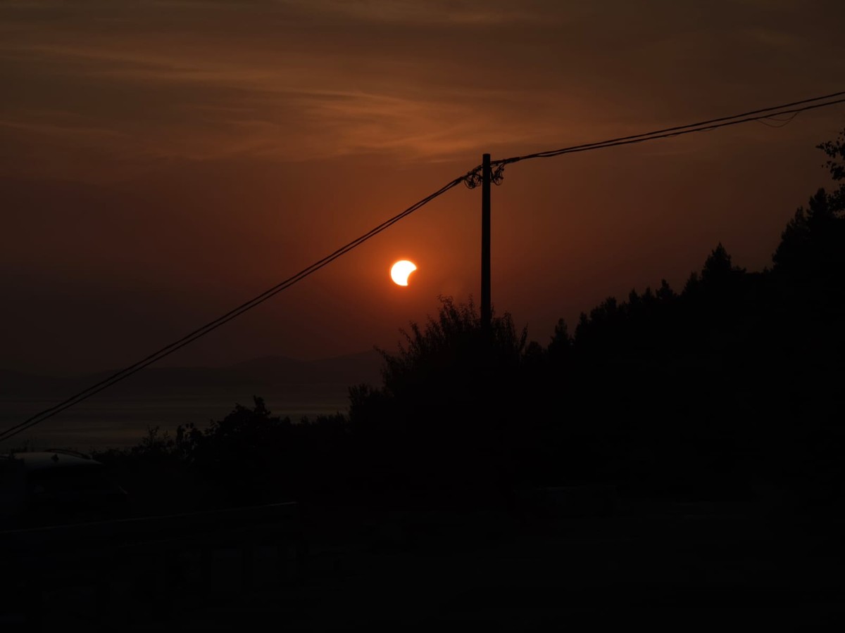 FOTO Pogledajte pomrčinu Sunca iznad Lokve Rogoznice