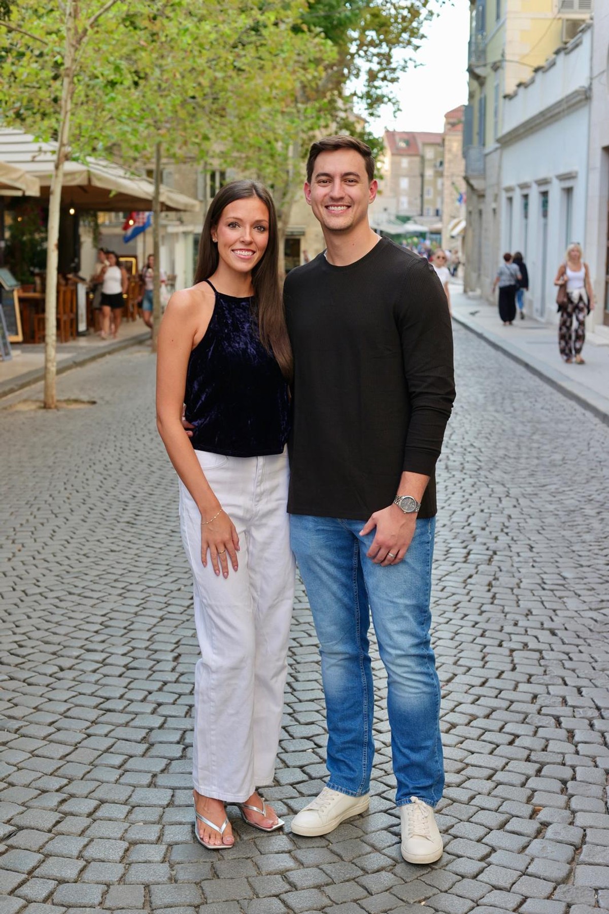 VIDEO Od viralnog slavlja u Philadelphiji do Poljuda! Američki mladenci stigli u Split, sutra navijaju za Hrvatsku