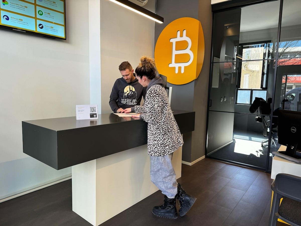 KRIPTOVALUTE U DŽEPU Isprobali smo plaćanje s Bitcoin Store karticom