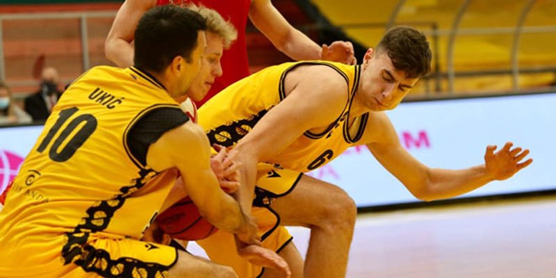 KK Split razbio Hermes!