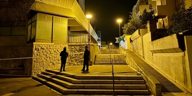 Bračni par kojeg je sin izudarao čekićem i dalje u životnoj opasnosti 