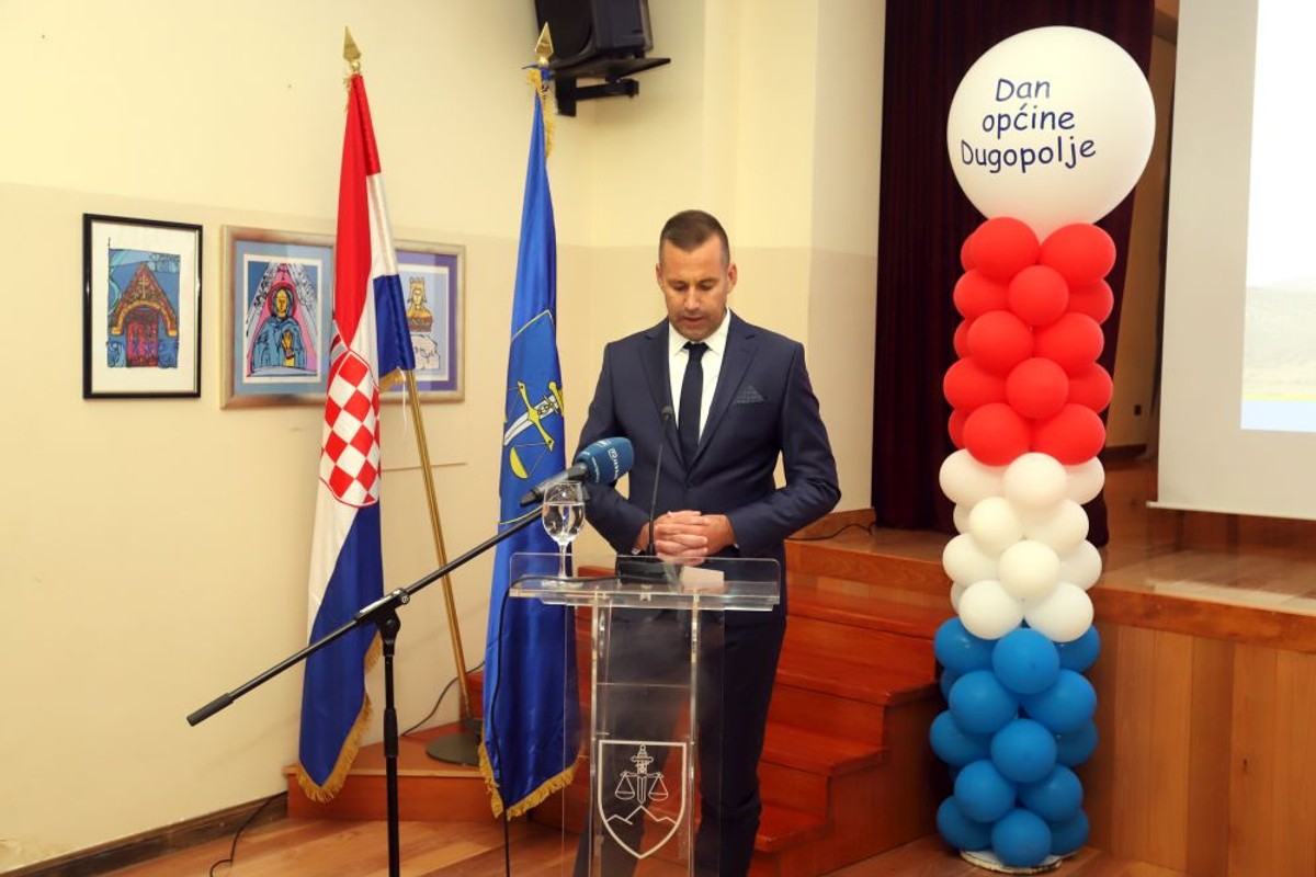 Svečana sjednica, Dugopolje | foto: Veljko Martinović