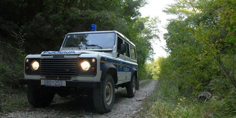 Policija u Metkoviću i Stonu spriječila krijumčarenje migranata