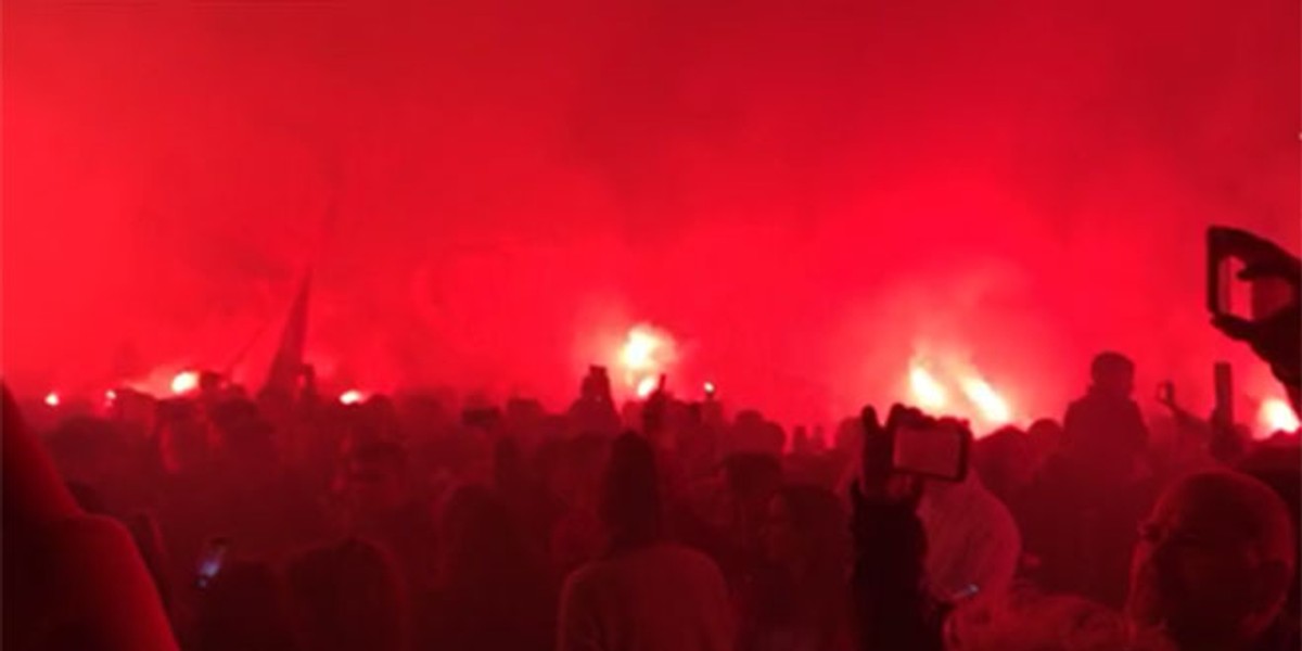 VIDEO: Mimohod završen bakljadom i pjesmom u čast gradu heroju Vukovaru!