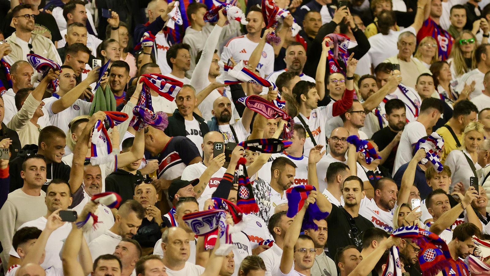 Važna vijest za sve navijače Hajduka koji žele na utakmicu protiv HSV-a