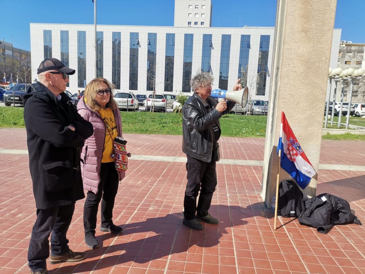 PROSVJED ISPRED SUDA 'Tražimo reformu pravosuđa, u Danskoj imaju 3 suca na 100 tisuća stanovnika, a kod nas čak 43'