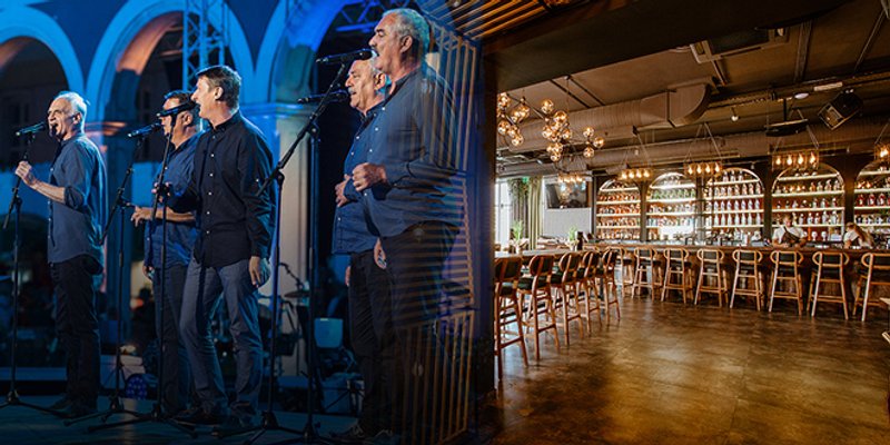 Tomislav Bralić i klapa Intrade u splitskoj Tortugi