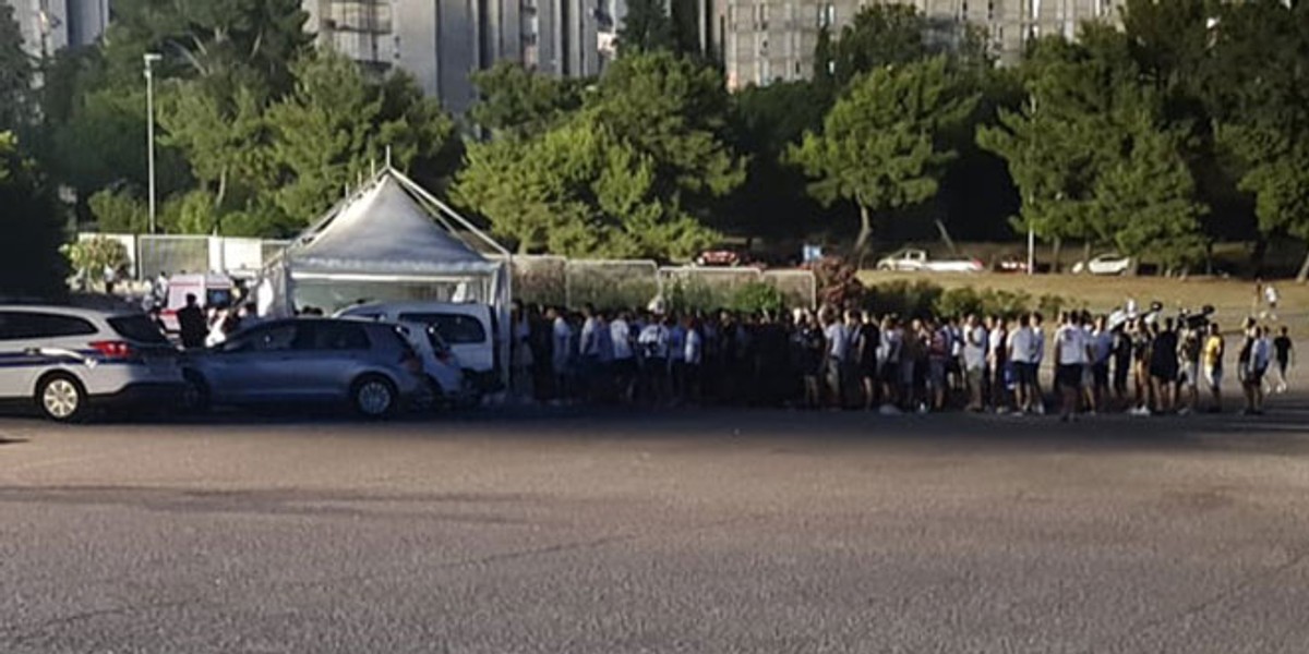 VIDEO: Zadnji navijač je testiran deset minuta prije kraja utakmice