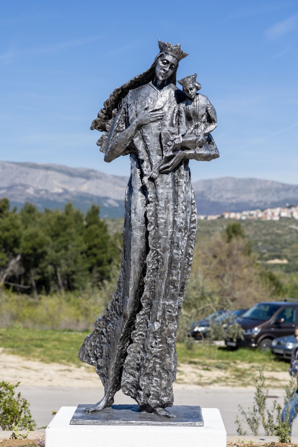 FOTOGALERIJA Nadbiskup Križić blagoslovio kip Gospe od Karmela na Vidovcu