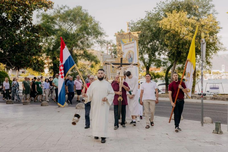 FOTO Proslava Gospe Karmelske, nadbiskup objasnio nastanak naziva 'Stella Maris'