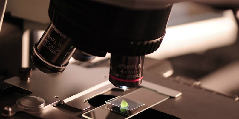 Znanstvenici napravili uređaj koji otkriva tumor mozga samo iz uzorka urina