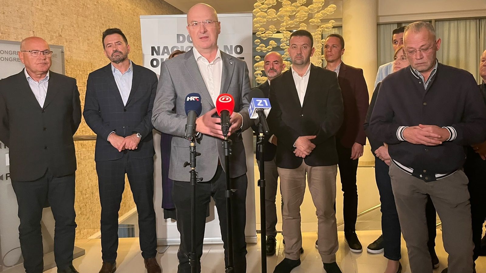 Radić nakon izbora u Srbiji: 'Očekujemo arhive JNA, SDB-a i KOS-a kako bismo doznali gdje su naši nestali!'
