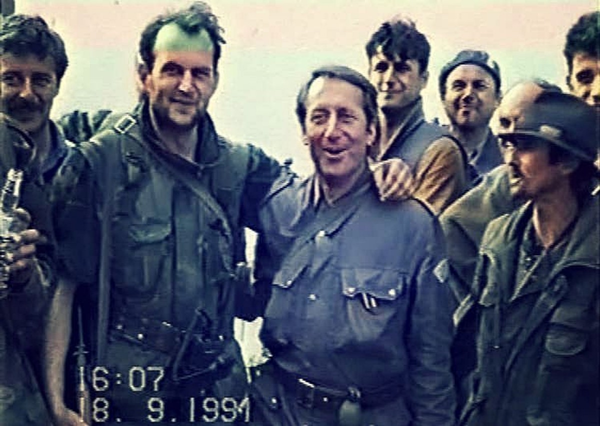 Sinjske braniteljske udruge traže hitno odavanje počasti Marku Babiću