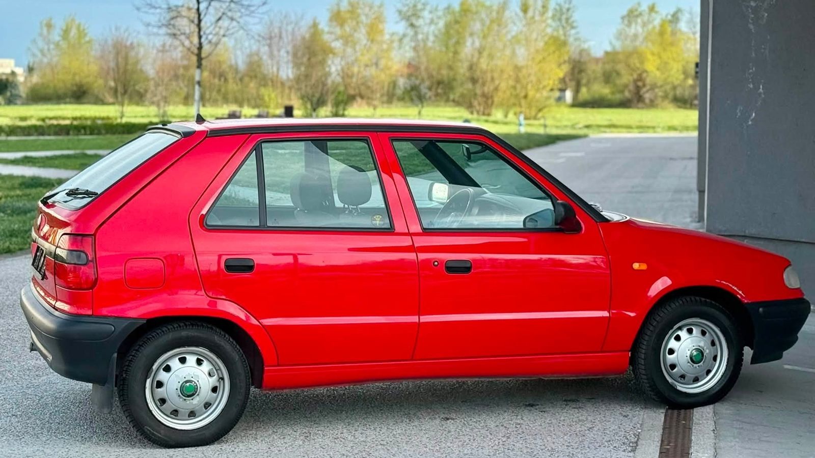 LIJEPA GESTA Nakon požara u Omišu, poklanja automobil obitelji kojoj je najpotrebniji