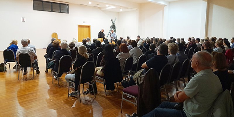 Biblijsko predavanje o 'Četiri jahača Apokalipse' izazvalo veliki interes publike u Splitu