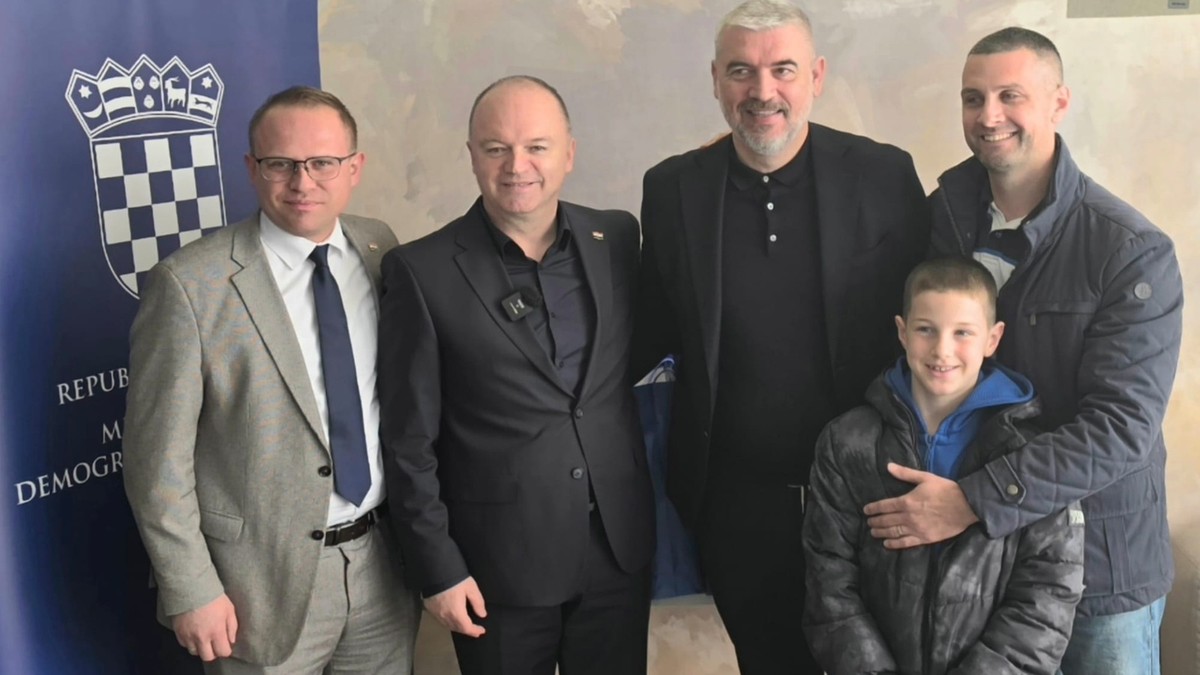 Hajdukovac Stipe Pletikosa postao prvi hrvatski ambasador obitelji