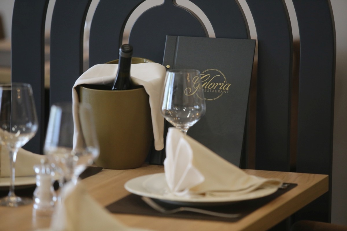 FOTOGALERIJA Splitska gastro scena još bogatija, otvoren restoran na samom ušću Žrnovnice