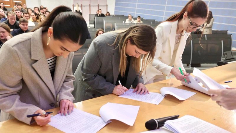 IZVRSNA MLADOST Sveučilište u Splitu nagradilo 137 najuspješnijih studenata, među njima i naša novinarka