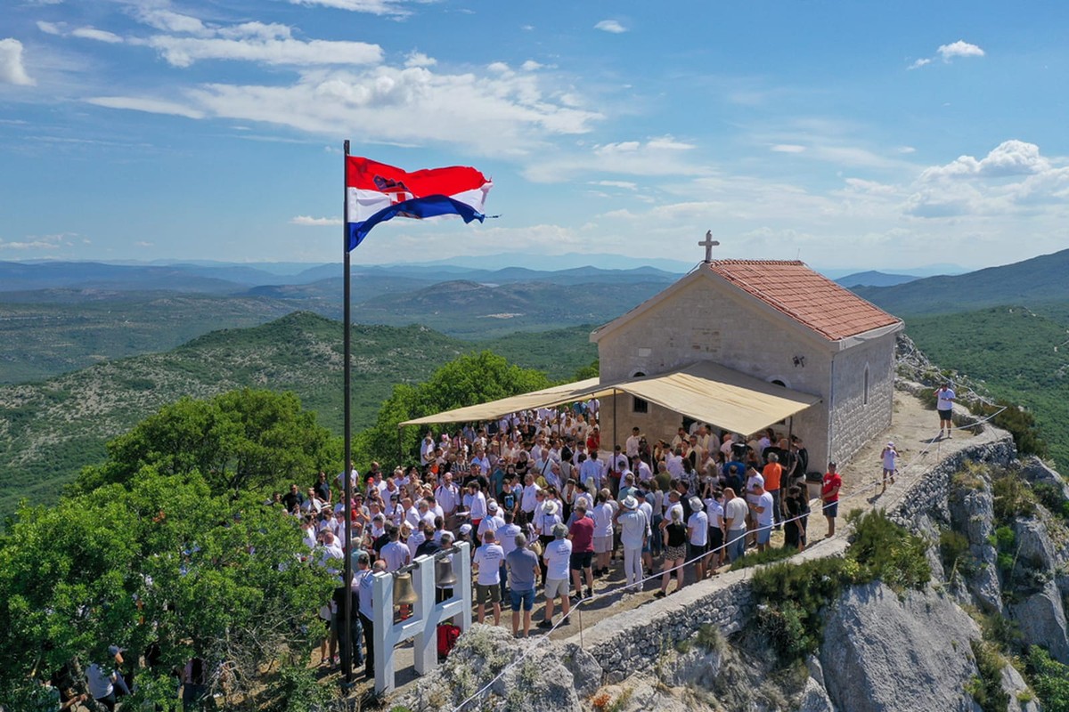 750. obljetnica prvog pisanog spomena svetog mjesta u Kaštelima: 'Živa relikvija nade'