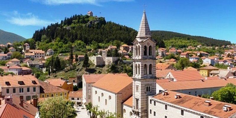 POLITIČKE IGRE U SINJU? 'Razotkriven dogovor HDZ-a i liste dr. Jadrijevića, pripreman iza leđa građana'