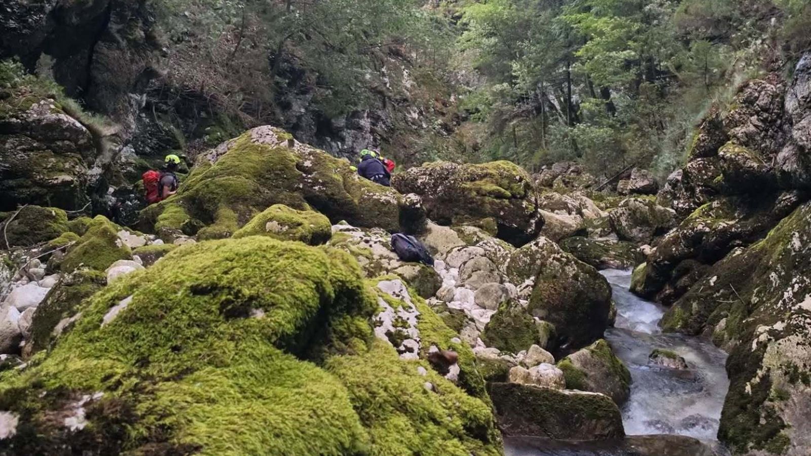 TRAGEDIJA U SLOVENIJI Dječak pao u kanjon, otac krenuo prema njemu pa poginuo