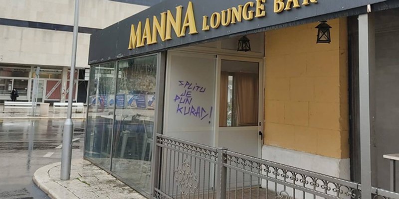 Netko je ostavio poruku na sporni objekt u centru Splita