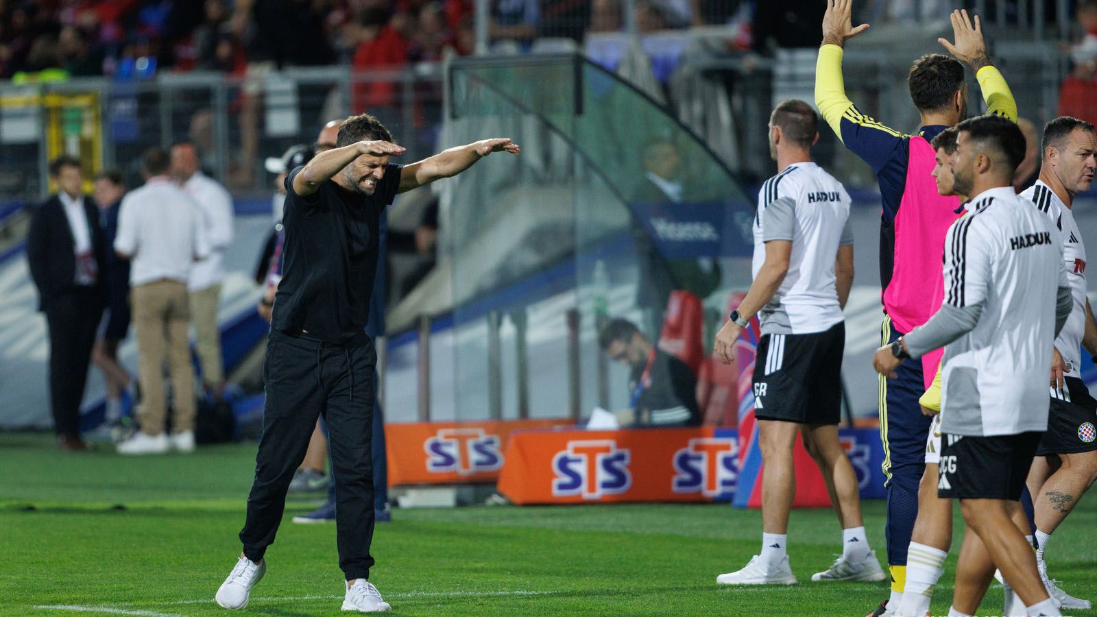 DRUGA STRANA BALUNA: Hajduk je izborio vrijeme za novu priču. Sada na pobjedi u Poljskoj treba graditi nešto veće
