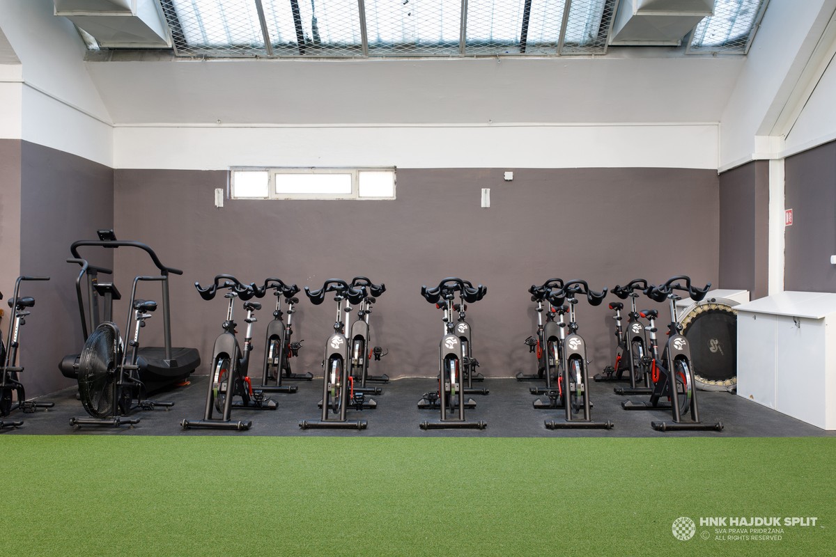 Pripreme za Istru: 'Bijeli' uvodni dio treninga odradili u novouređenoj teretani