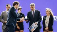FOTO Ovo se ne događa često, Plenković s petero ministara stigao na sportski događaj