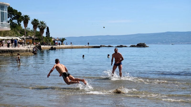 FOTO/VIDEO Sve je danas baš onako kako triba bit