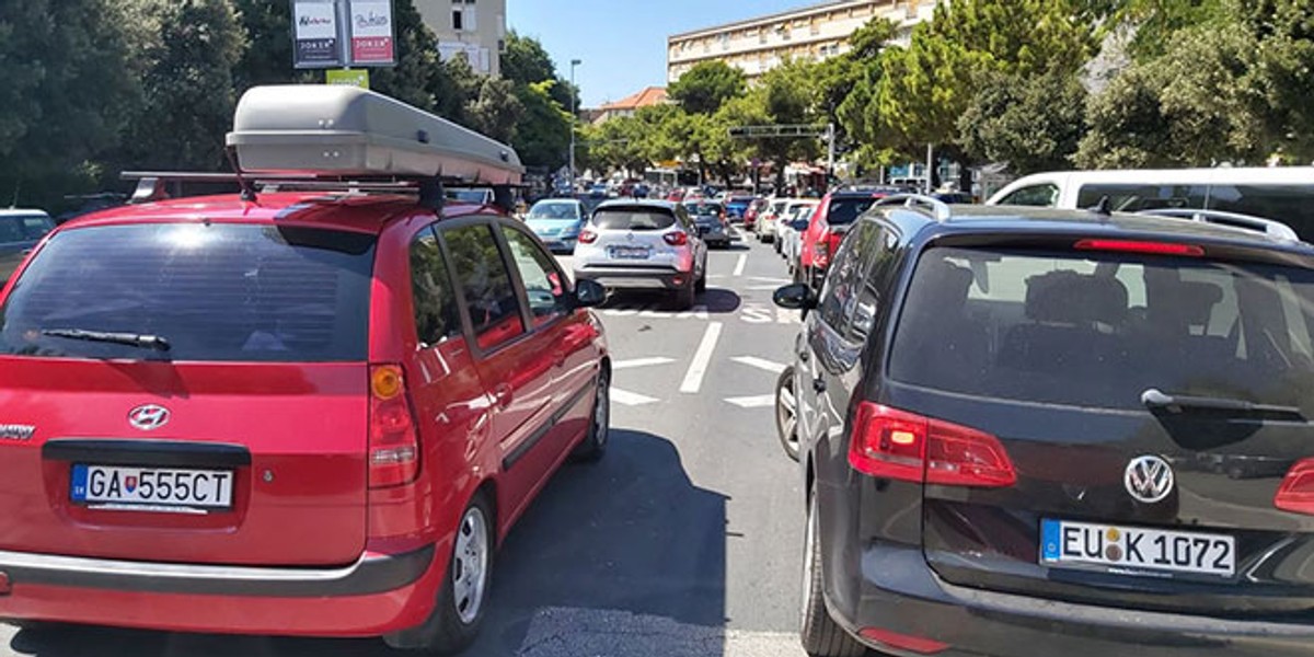KAOS U PROMETU: U Splitu su opet zakrčeni svi prilazi centru grada
