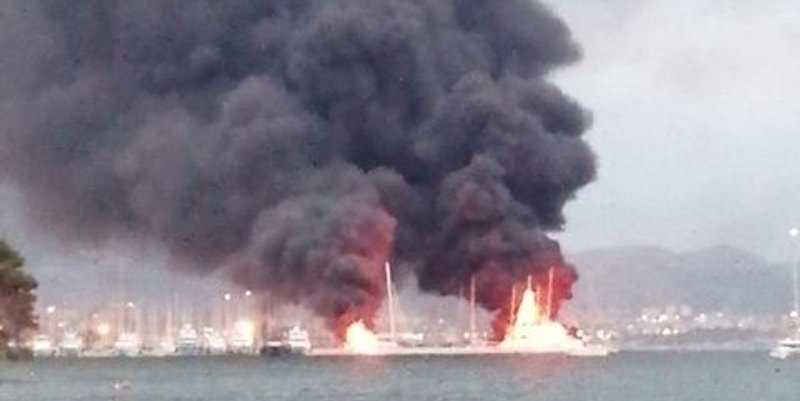 FOTO/VIDEO: KAPETAN BERKET 'Izgorjelo je pet jahti! Šteta je velika, ali nema ozlijeđenih'