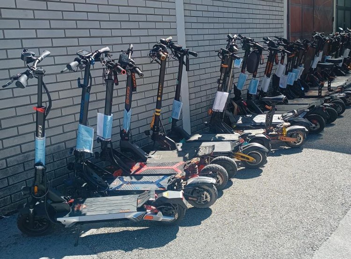 Privremeno oduzeto 15 električnih romobila i utvrđeno više od 100 prekršaja